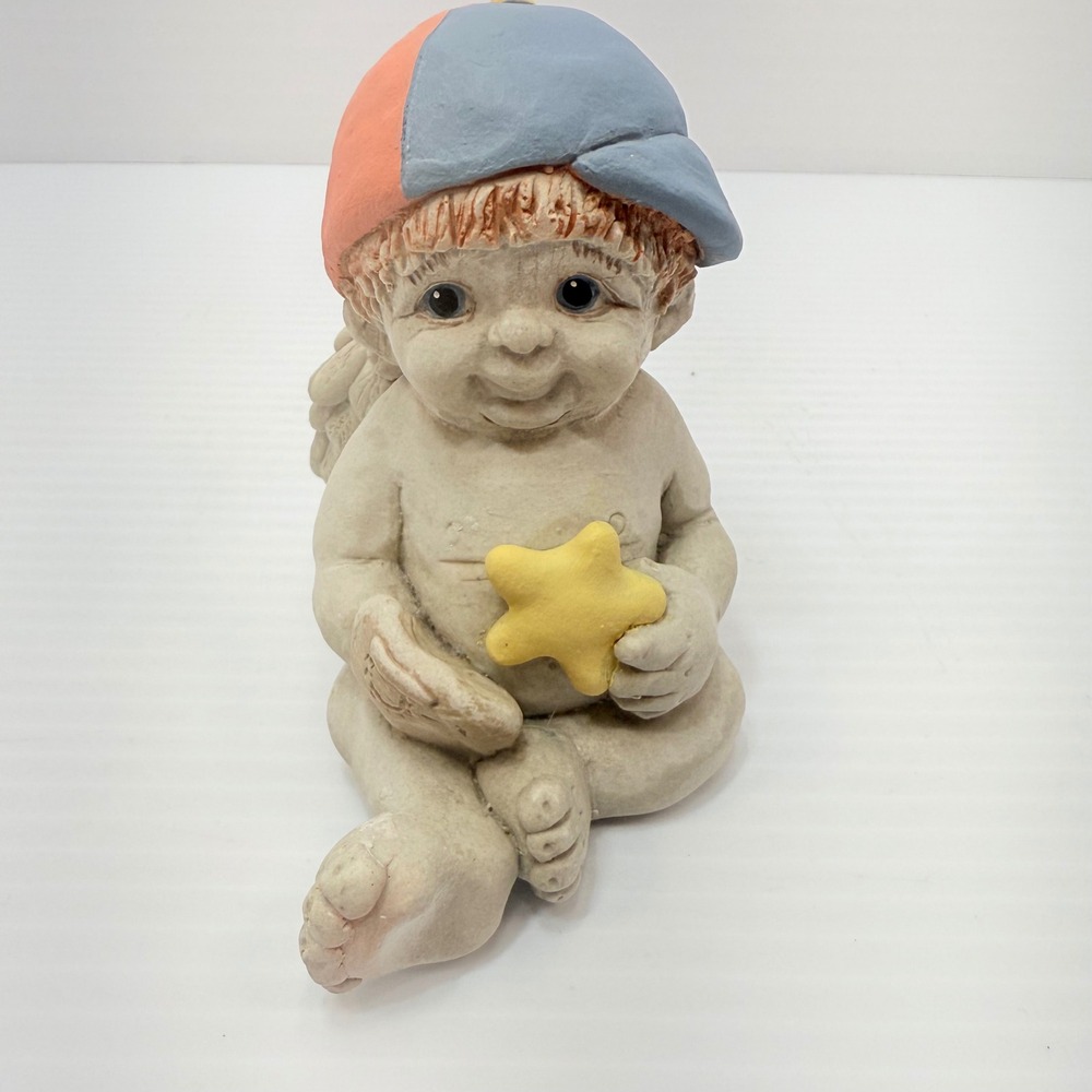 Vintage Kristin Angel Figurine Cherub with‎ Wings Holding Star Wearing Hat Decor